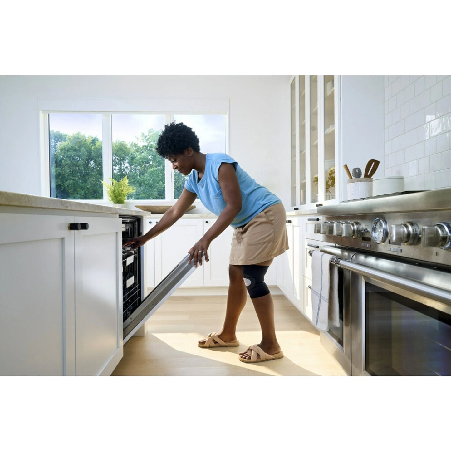 Elasto-Preene Knee Support S/M, Breathable Brace