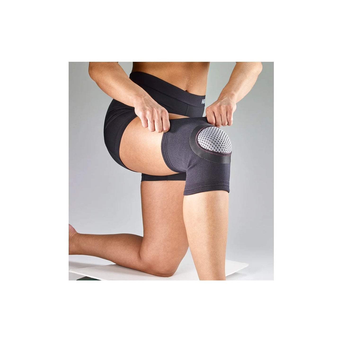 Compression Knee Support, Small/Medium, Black